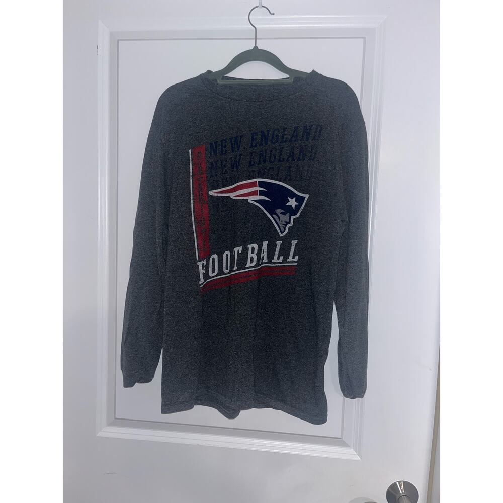 Grey Majestic New England Patriots NFL Long Sleeve Shirt - M